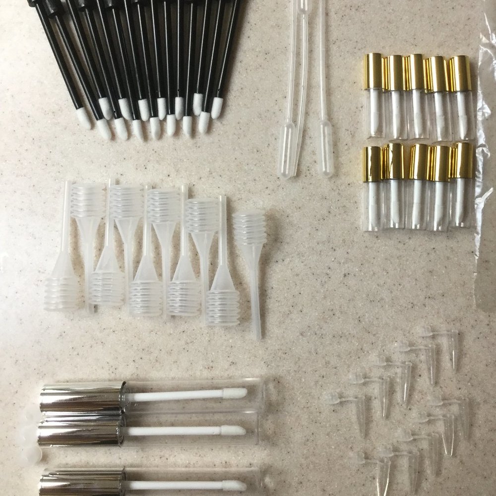 Distributors sample set over 50 pcs makeup testers